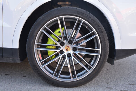 Cayenne E-hybrid 462 CV Toit ouvrant BOSE Soft Close Attelage 2020 occasion 11100 Narbonne