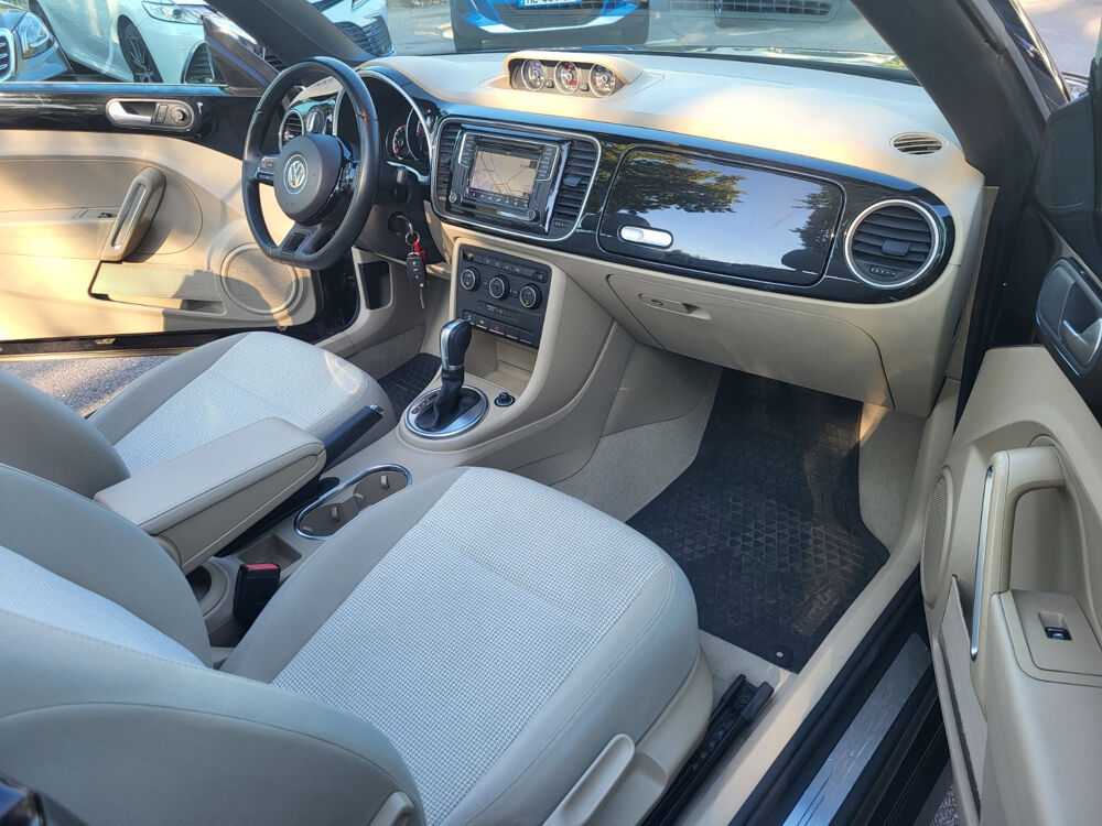 COCCINELLE II CABRIOLET 1.2 TSI 105 CH DSG7 2016 occasion 34430 Saint-Jean-de-V&eacute;das