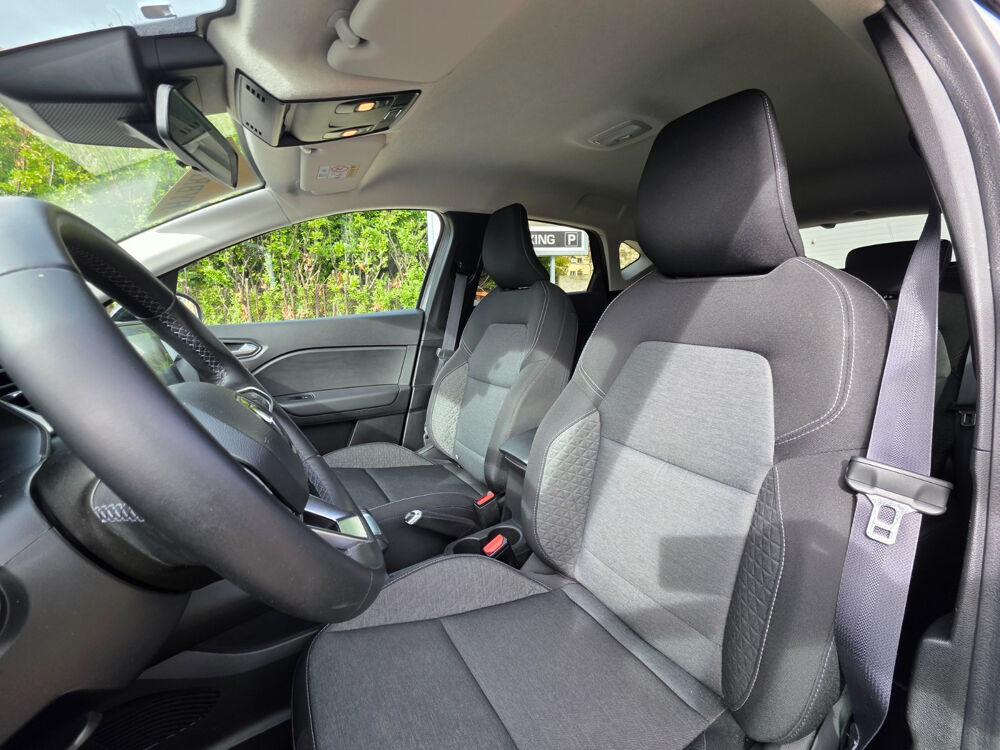 Captur 1.6 E-Tech hybride - 145ch - Techno - Suivi Renault 2023 occasion 26240 Saint-Vallier