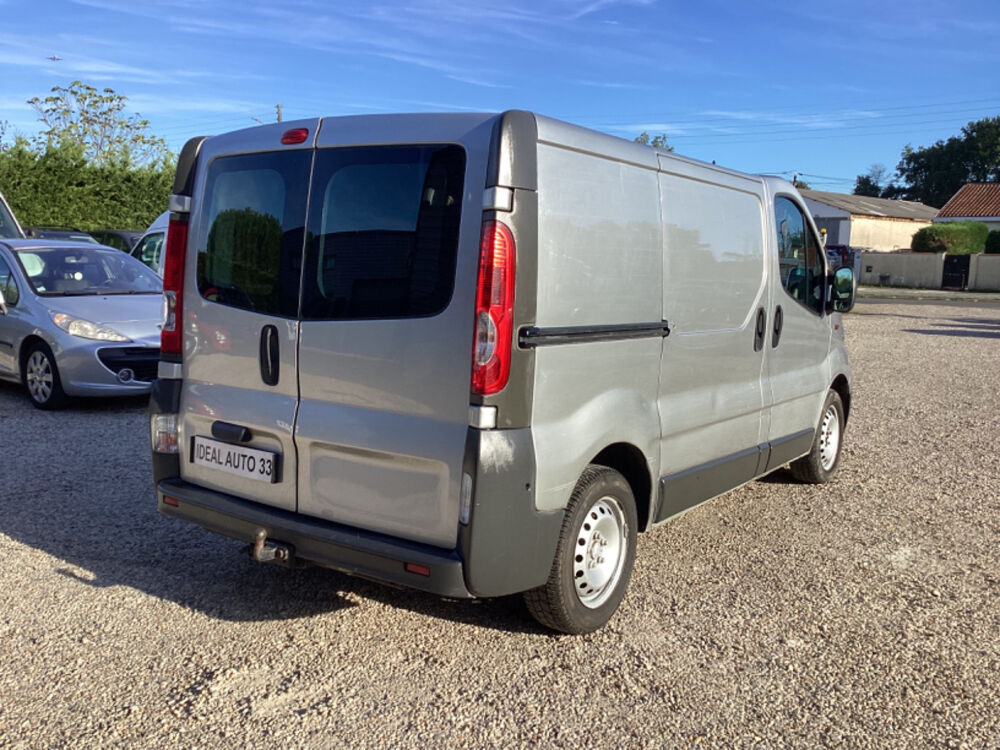 Vivaro 2.0 CDTI 115 ch TRAFIC 2007 occasion 33700 M&eacute;rignac