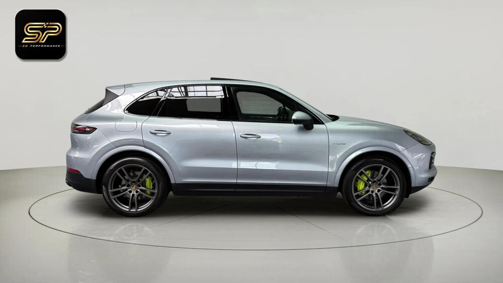 Cayenne E-Hybrid * 462 ch * Toit Panoramique * Matrix LED * Attelage 2020 occasion 33150 Cenon