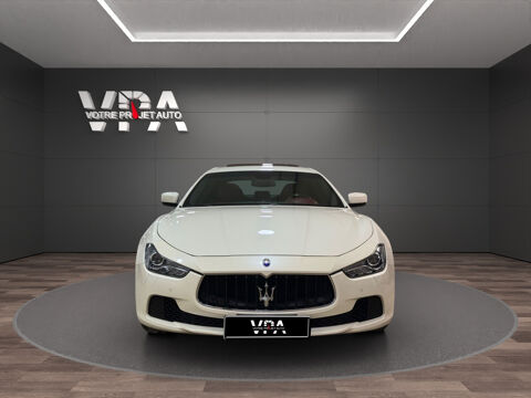 Ghibli &middot; 3.0 V6 Diesel 275ch &middot; Automatique &middot; Cuir rouge &middot; Toit ouvr 2015 occasion 33320 Eysines