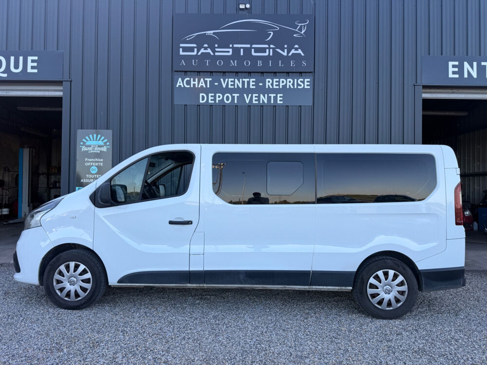 Trafic L2H1 3,0t (8/9 Si&egrave;ges) Life 2018 occasion 33210 Langon