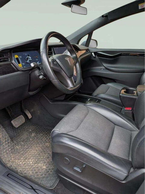 Model X * LONG RANGE 100KWH AWD / 423 CH * AUTOMATIQUE * AUTOPILOT 3 2019 occasion 33150 Cenon