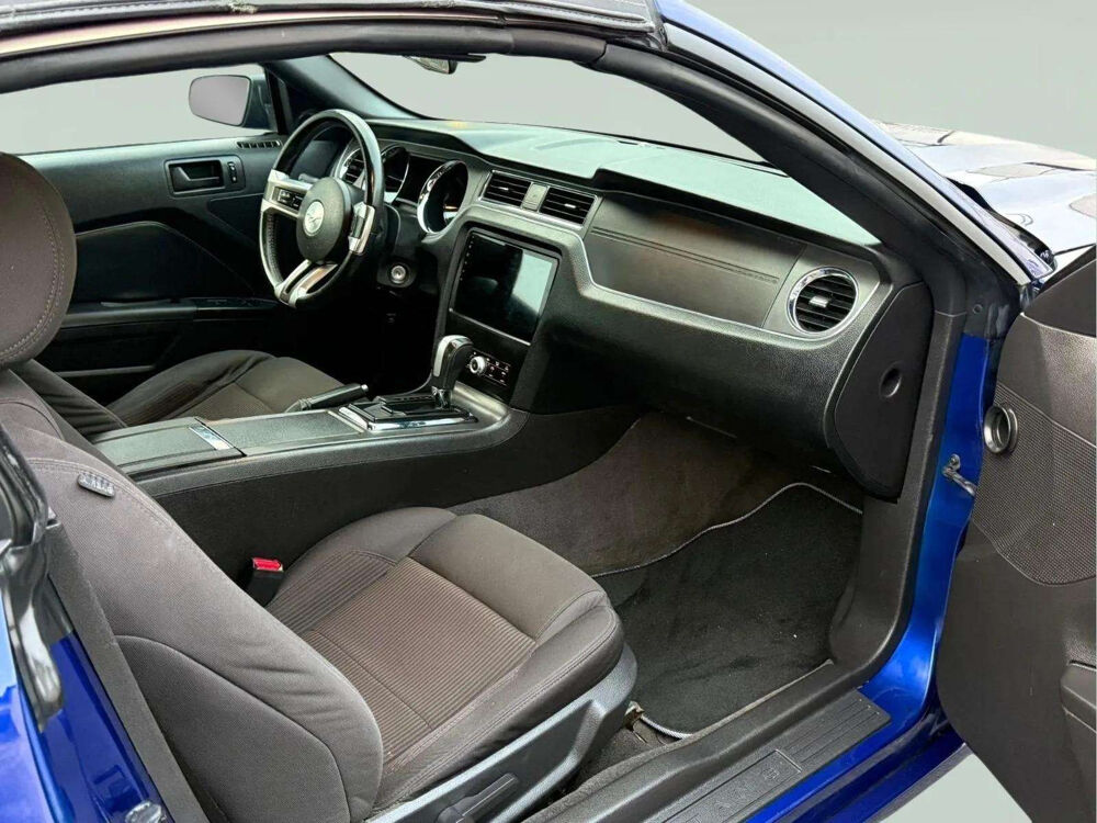 Mustang Cabriolet 3.7 V6 * Bo&icirc;te Automatique * X&eacute;non * Cam&eacute;ra * GPS 2012 occasion 33150 Cenon