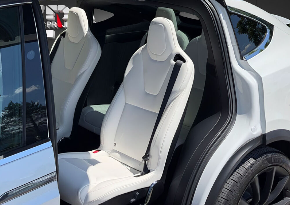 Model X Long Range Plus 541ch AWD • Cam&eacute;ra • GPS • Attelage • Keyles 2022 occasion 33320 Eysines