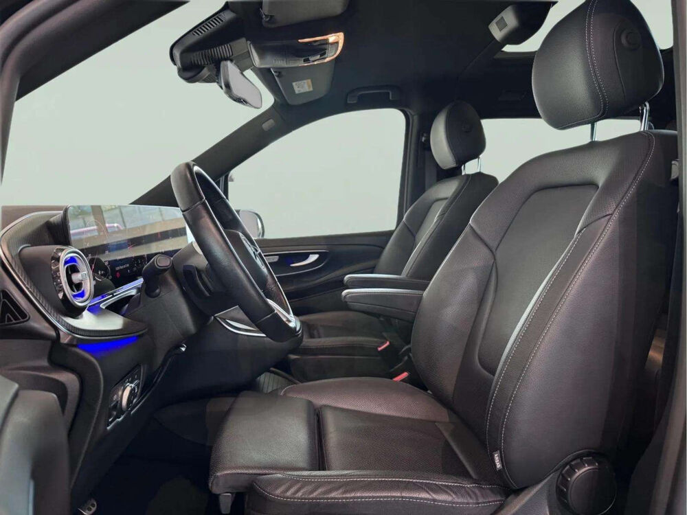 Classe V V 300 D LONG AMG AVANTGARDE * 237 CH * 9G-TRONIC * PANO * BU 2024 occasion 33150 Cenon