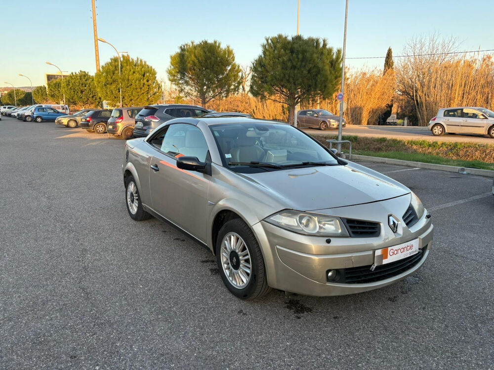 Mégane II Privilège 2006 occasion 13300 Salon-de-Provence