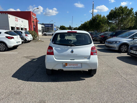 Twingo II Night &amp; Day 2010 occasion 13300 Salon-de-Provence