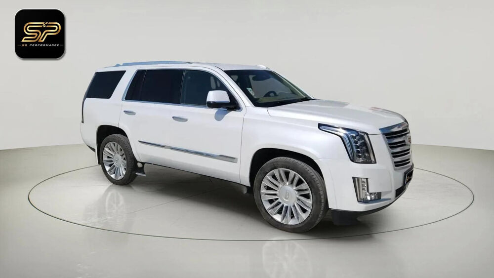 Escalade Platinum * V8 6.2 * 426 ch * 1&egrave;re Main * 7 Places * Jantes 2 2016 occasion 33150 Cenon