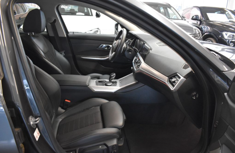 S&eacute;rie 3 (330i) Touring - Sport Line H&amp;K VIRTUAL COCKPIT 2019 occasion 33320 Eysines