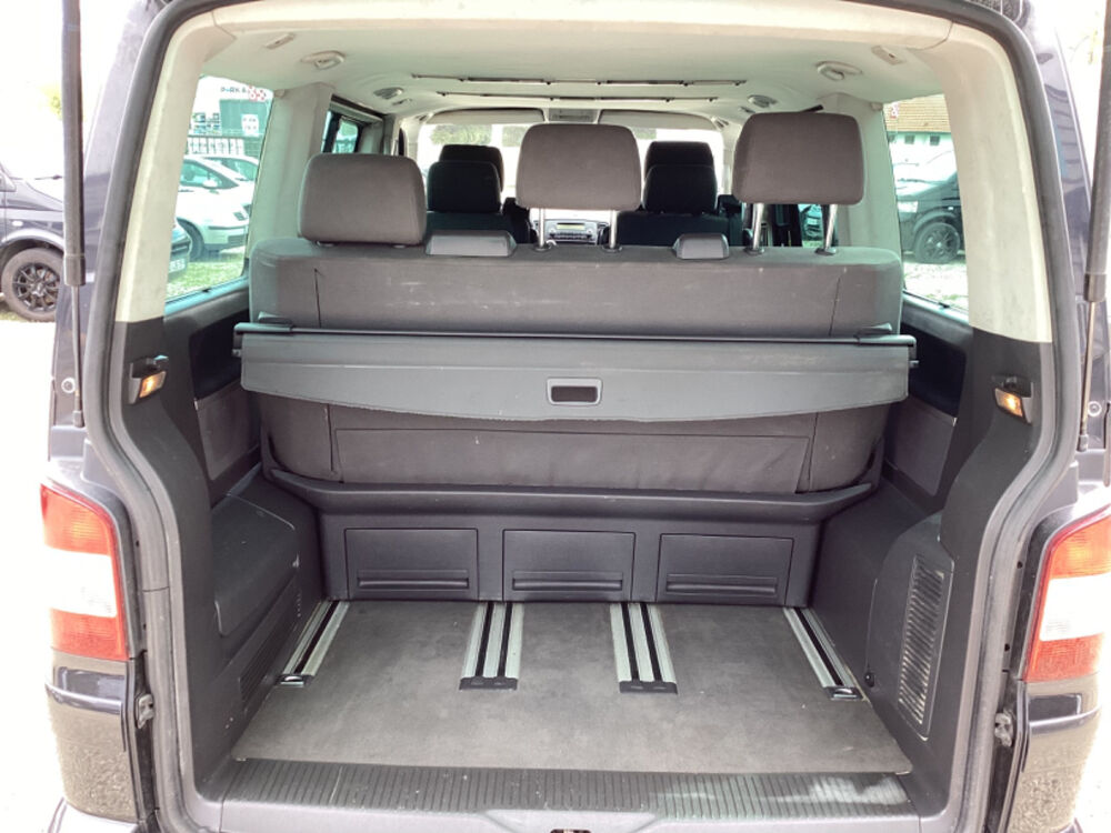 MULTIVAN 2.5 TDI 130 CT OK 2004 occasion 33700 M&eacute;rignac