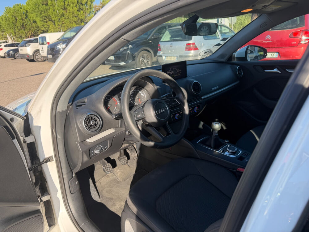A3 30 TFSI Design Luxe 2019 occasion 13300 Salon-de-Provence