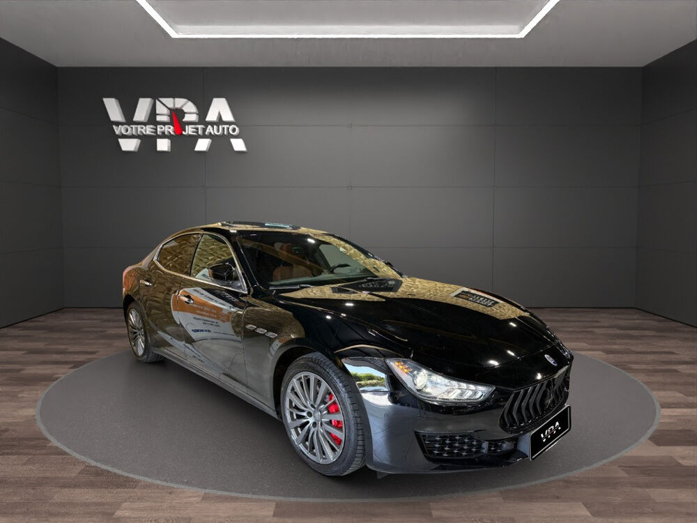 Ghibli 3.0 V6 Diesel 275 ch – Cuir brun, Toit panoramique, Cam&eacute;ra d 2019 occasion 33320 Eysines