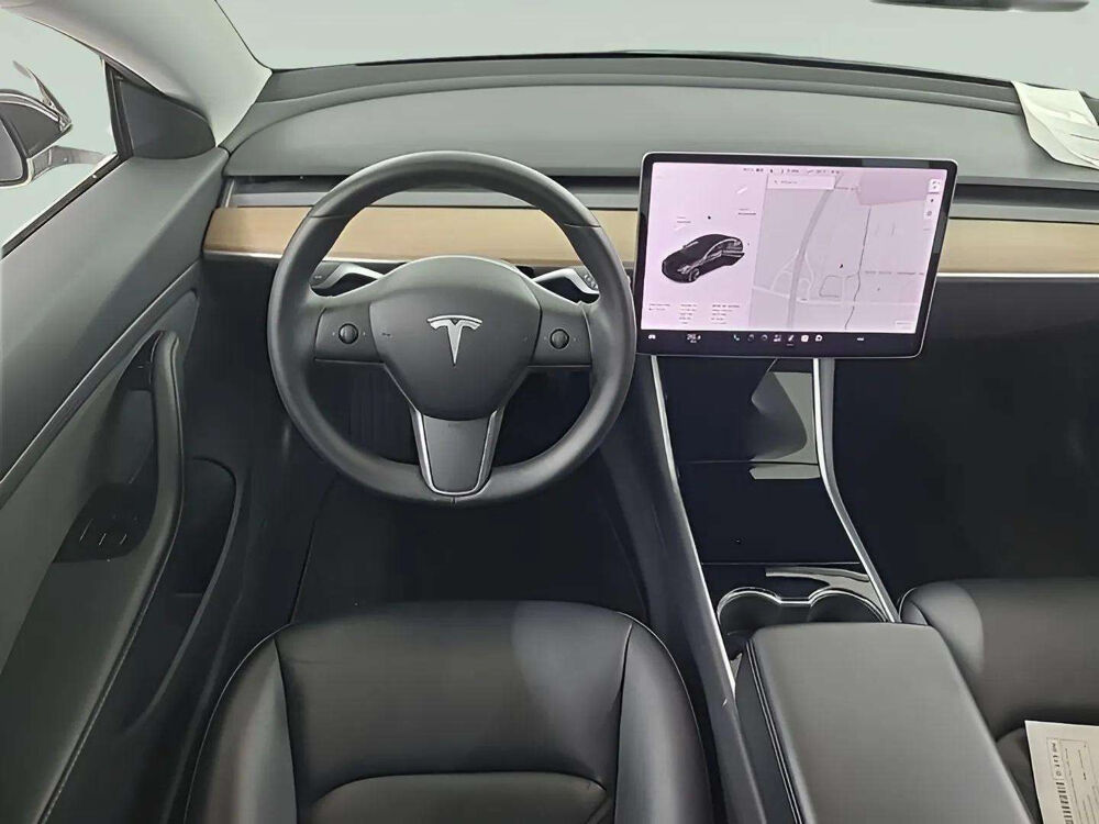 Model 3 STANDARD RANGE PLUS RWD 299 CH * AUTOMATIQUE * TOIT PANORAMI 2019 occasion 33150 Cenon