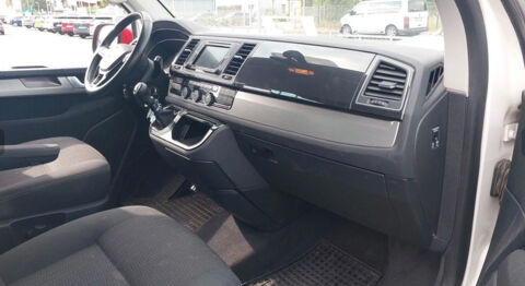 MULTIVAN Multivan G&eacute;n&eacute;ration Six 2.0TDI-Autom.-Bicolore 2016 occasion 33320 Eysines