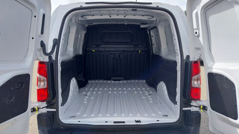 Combo VU Opel combo cargo xl 950 kg 1.5 blue hdi 100 cv 3 places 2024 occasion 26240 Saint-Vallier