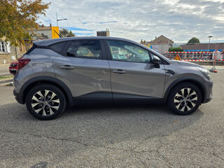 Captur 1.6 E-Tech hybride - 145ch - Techno - Suivi Renault 2023 occasion 26240 Saint-Vallier