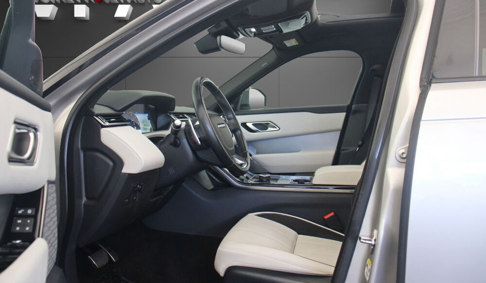 Range rover velar R-Dynamic SE 3.0D 300 ch – Toit panoramique – Suspension pne 2018 occasion 33320 Eysines