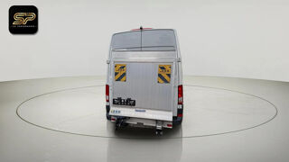 Crafter 35 TDI L3H3 * 140 CH * HAYON B&Auml;R * CAM&Eacute;RA * APP-CONNECT * 1&Egrave; 2021 occasion 33150 Cenon