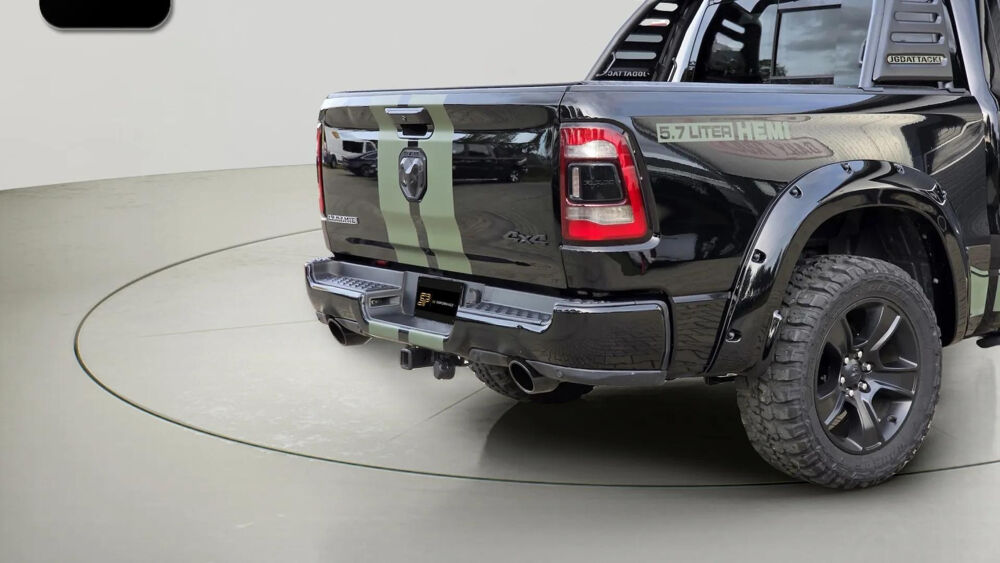 RAM 1500 LAIE CREW CAB 4X4 * 5.7 V8 401 CH * AUTOMATIQUE * TO 2021 occasion 33150 Cenon