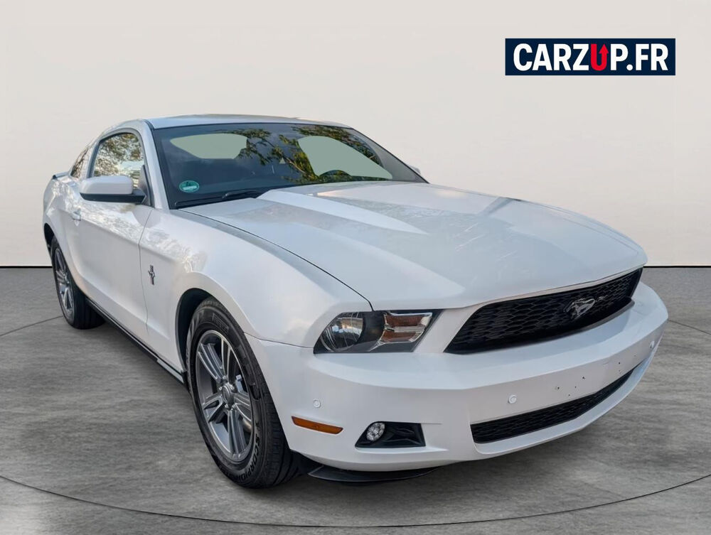 Mustang 3.7 V6 � 305 ch * Automatique * Shaker Audio * GPS * Blanc * 2011 occasion 69006 Lyon