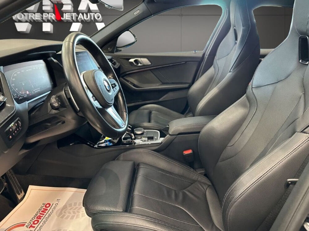S&eacute;rie 1 M135i xDrive 2.0L 306 ch – Si&egrave;ges chauffants, GPS, Transmiss 2022 occasion 33320 Eysines