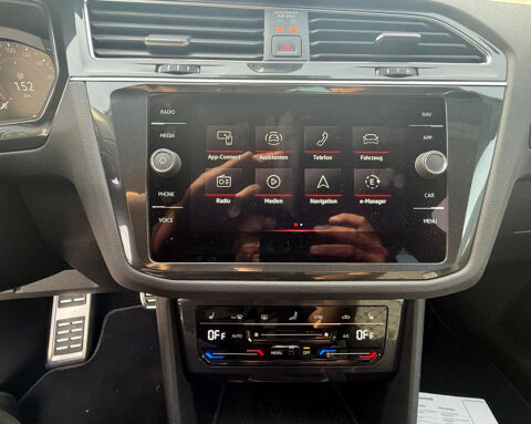 Tiguan R-Line eHybrid 245 ch – Toit panoramique – IQ.Light Matrix L 2022 occasion 33320 Eysines