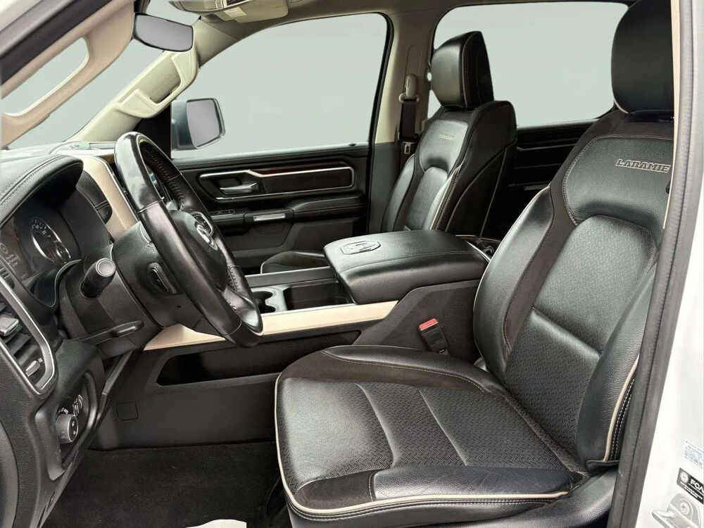 RAM LAIE * 5.7 HEMI V8 401 CH * AUTOMATIQUE 4X4 * CUIR CLIMAT 2022 occasion 33150 Cenon