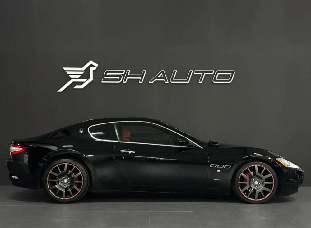 Granturismo 4.2 405cv BVA 2012 occasion 33320 Eysines