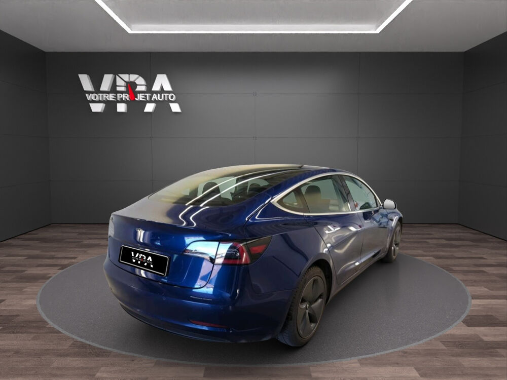 Model S RWD 306ch – Autopilot, toit pano &amp; si&egrave;ges chauffants - D 2020 occasion 33320 Eysines