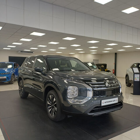 Outlander 2.4 MIVEC PHEV 4WD INVITE+ 2025 occasion 30100 Al&egrave;s
