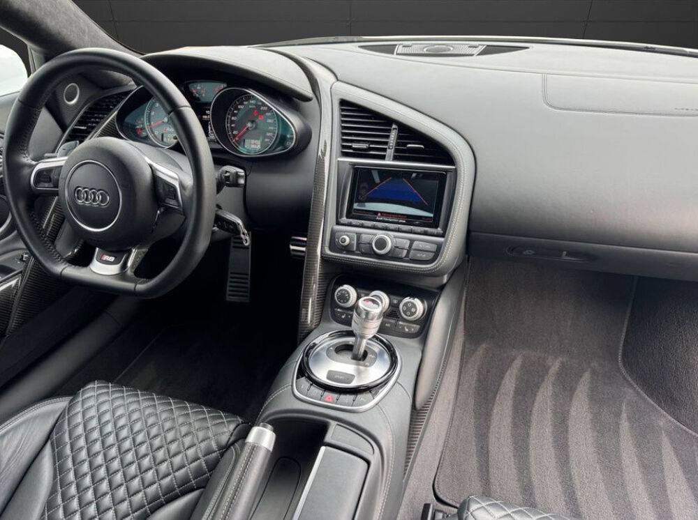 R8 Audi Coup&eacute; 4.2 V8 FSI quattro – Si&egrave;ges sport – Bang &amp; 2014 occasion 33320 Eysines