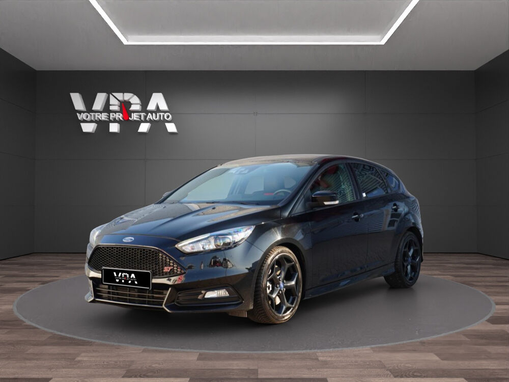 Focus ST &middot; 2.0 EcoBoost 250ch &middot; Si&egrave;ges chauffants &middot; Bi-X&eacute;non &middot; Vol 2015 occasion 33320 Eysines