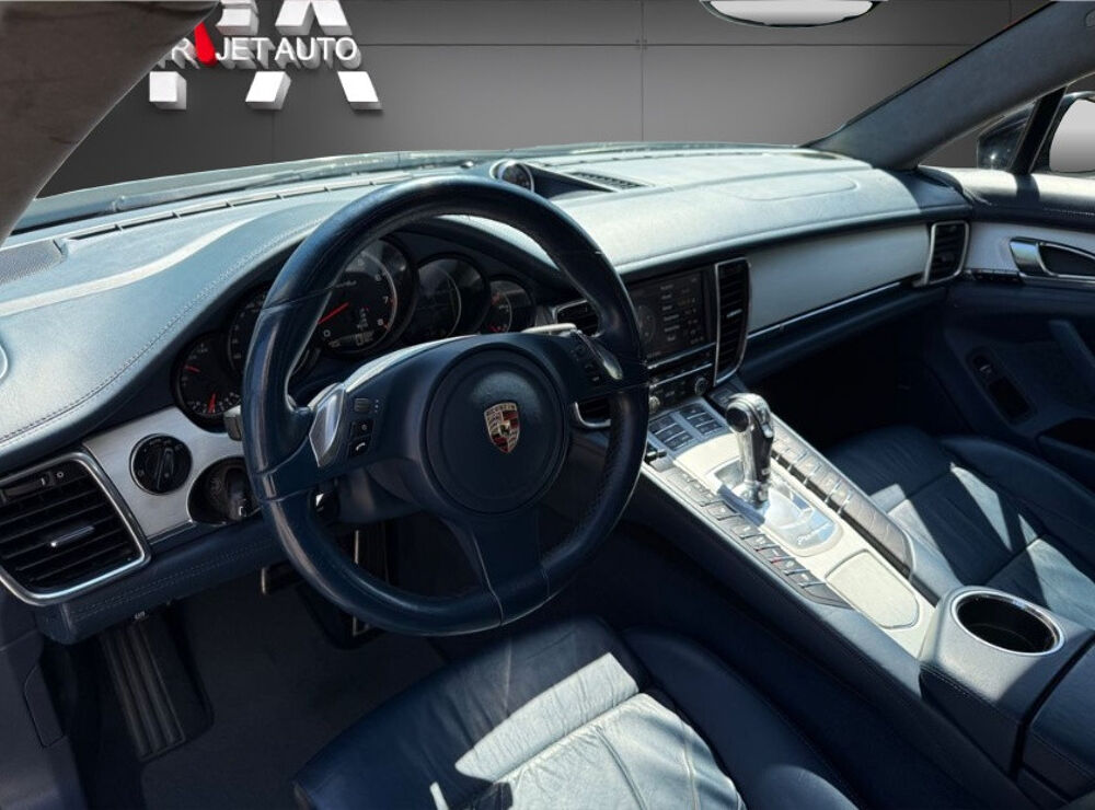 Panamera Turbo &middot; 4.8 V8 &middot; 500 ch &middot; Sport Chrono &middot; Suspension pneumati 2010 occasion 33320 Eysines