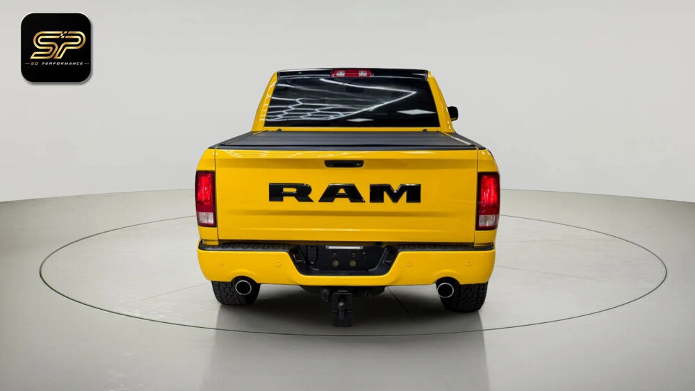 RAM BIGHORN CREW CAB 4X4 * V8 HEMI 5.7 401 CH * GPL * RUMBLE BEE 2019 occasion 33150 Cenon