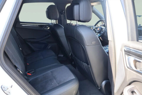 Macan 2.0 252 CH * PANO * CARPLAY * CAM&Eacute;RA * ALCANTARA * SI&Egrave;GES CH 2018 occasion 33150 Cenon