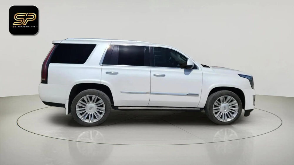 Escalade Platinum * V8 6.2 * 426 ch * 1&egrave;re Main * 7 Places * Jantes 2 2016 occasion 33150 Cenon