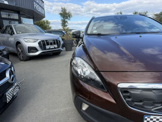 V40 D2 ,Momentum Geartronic, gps, telephone, camera de recul etc 2016 occasion 24750 Tr&eacute;lissac
