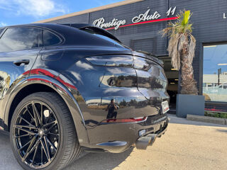 Cayenne 4.0 V8 HYBRID Turbo S KIT techart 60 000 euros JA VOSSEN Ech 2021 occasion 11100 Narbonne