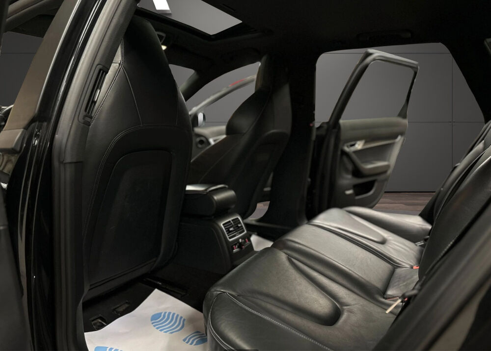 RS6 PLUS V10 5.0V10 TFSI 580CH FULL BLACK TOIT PANO 2011 occasion 33320 Eysines