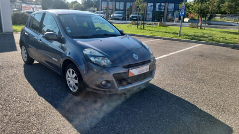 Renault Clio 1.5 DCI DYNAMIQUE TOMTOM 2010 occasion Salon-de-Provence 13300