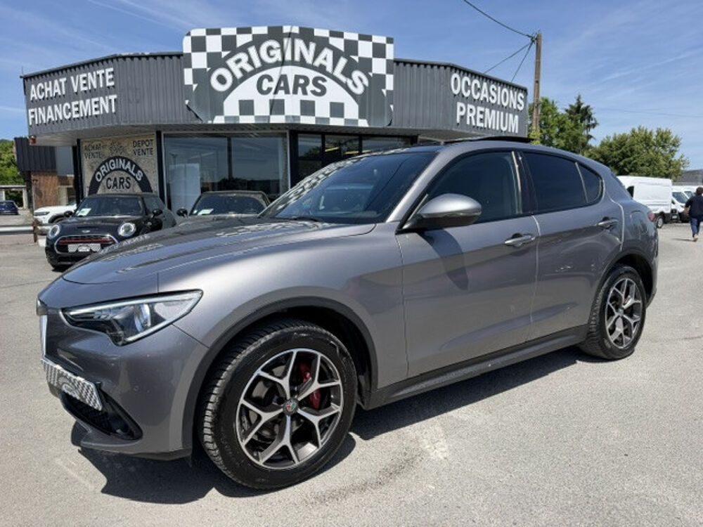Stelvio Lusso Q4, toit ouvrant, camera de recul, si&egrave;ges chauffants e 2019 occasion 24750 Tr&eacute;lissac