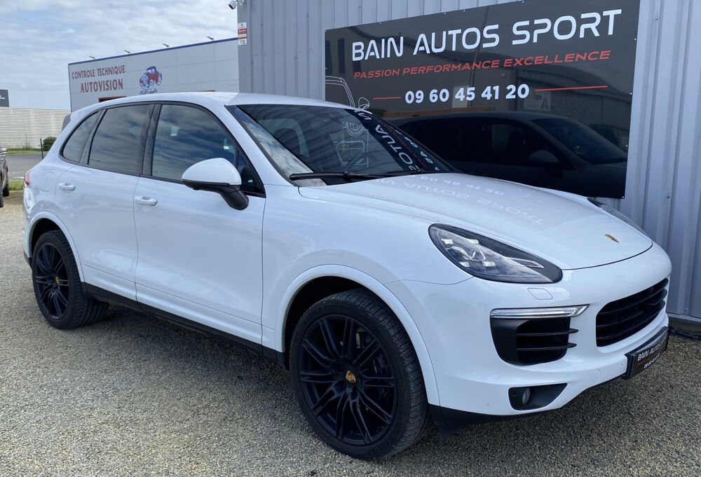 Cayenne Diesel Platinum Edition Tiptronic 2016 occasion 35470 Bain-de-Bretagne