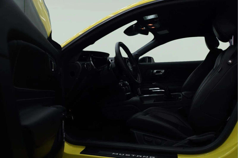 Mustang 5,0 V8 GT500 OPTIK – 466 CH – CARPLAY – SI&Egrave;GES CHAUFFANTS 2021 occasion 33150 Cenon