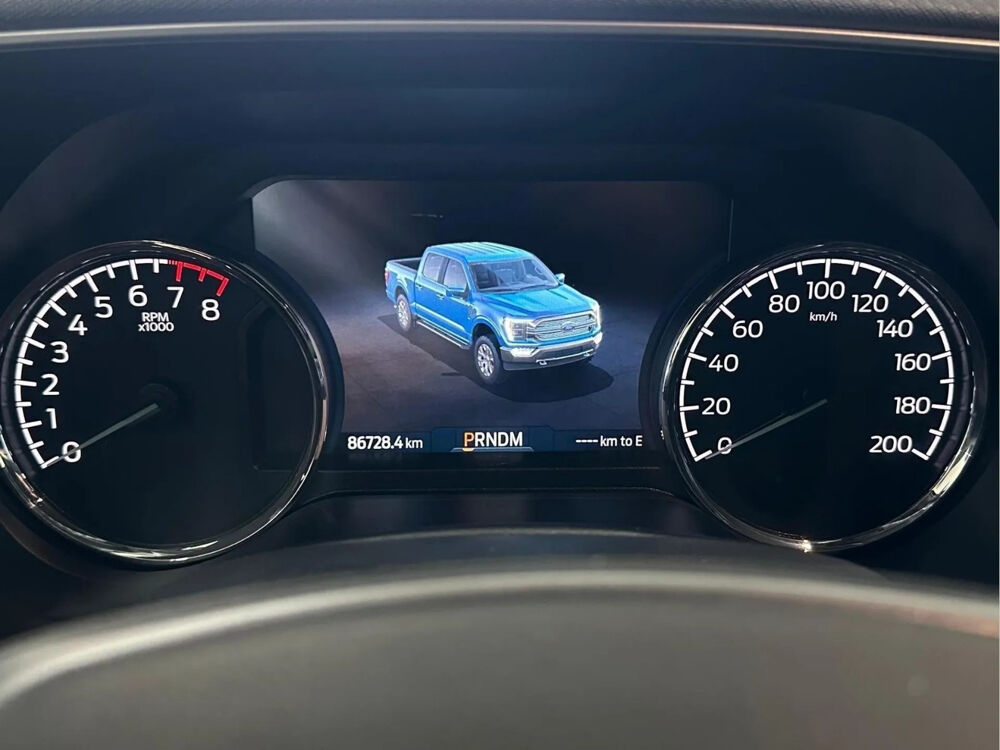 Focus CREW CAB 4X4 * V8 5.0 401 CH * 6 PLACES * CUIR * CARPLAY * C 2023 occasion 33150 Cenon