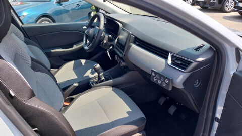 Clio V CLIO V 1.5 BLUE DCI 100CV EVOLUTION Auto-Ecole 2024 occasion 26240 Saint-Vallier