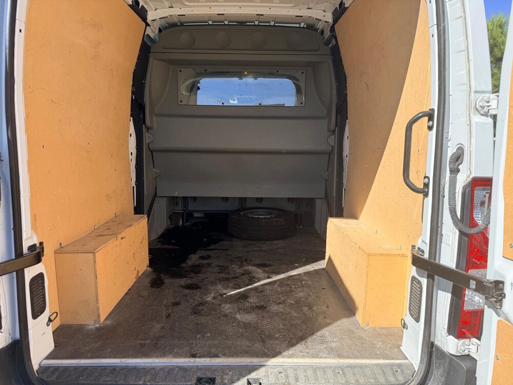 Master Cabine Approfondie L2H2 3,5 Confort 2022 occasion 13300 Salon-de-Provence