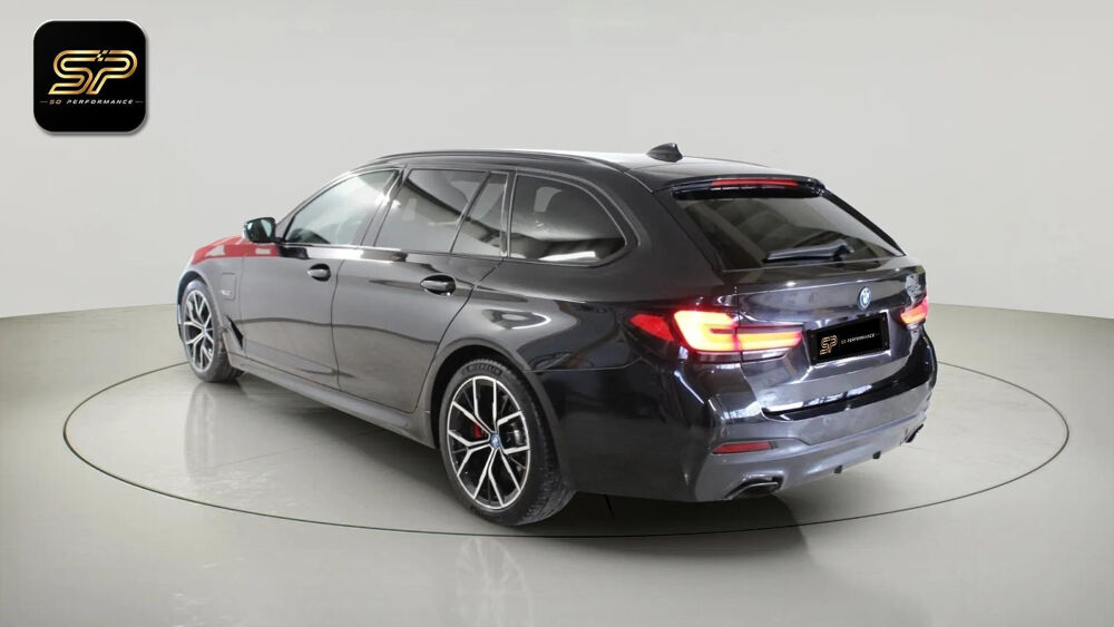 S&eacute;rie 5 530E TOURING M SPORT PRO * 292 CH * HUD * CAM&Eacute;RA 360&deg; * SI&Egrave;G 2023 occasion 33150 Cenon