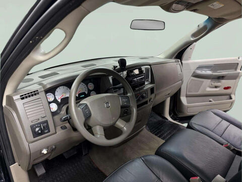 RAM DODGE 1500 LAIE * V8 4.7 238 CH * BVA * 6 PLACES * TO 2010 occasion 33150 Cenon